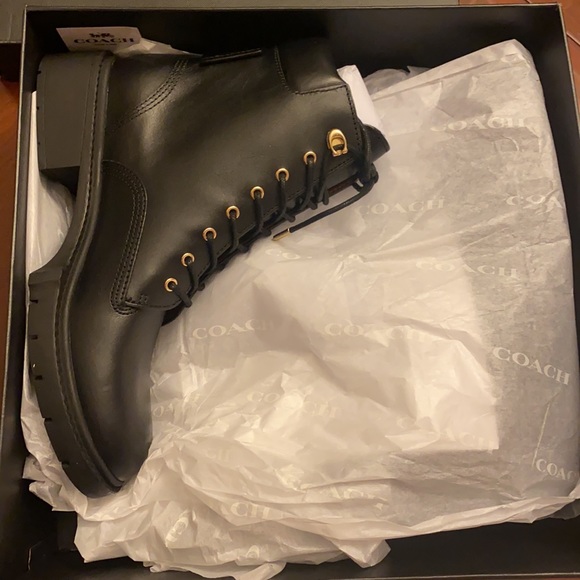 coach boots new with box size 8.5 women’s - Picture 8 of 8